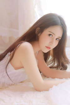 两男两女